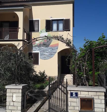 Apartments Mirela Poreč Exterior foto