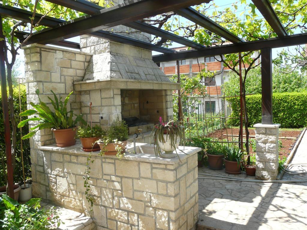 Apartments Mirela Poreč Exterior foto
