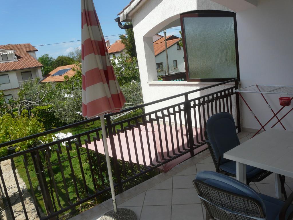 Apartments Mirela Poreč Exterior foto