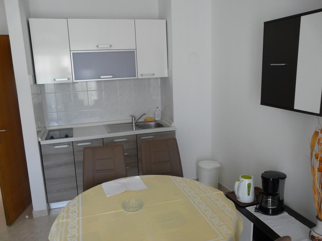 Apartments Mirela Poreč Exterior foto