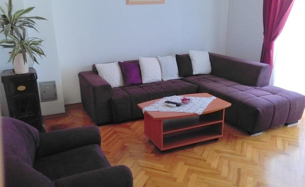 Apartments Mirela Poreč Exterior foto